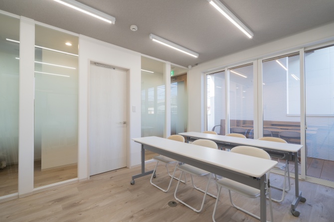 グレースメディカルキューブ 　会議室