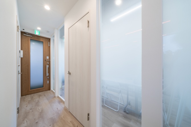 グレースメディカルキューブ 　廊下